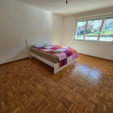 Large Flats, Center - Schc Appartement *