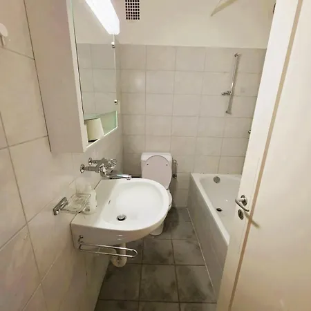 Large Flats, Center - Schc * Цюрих