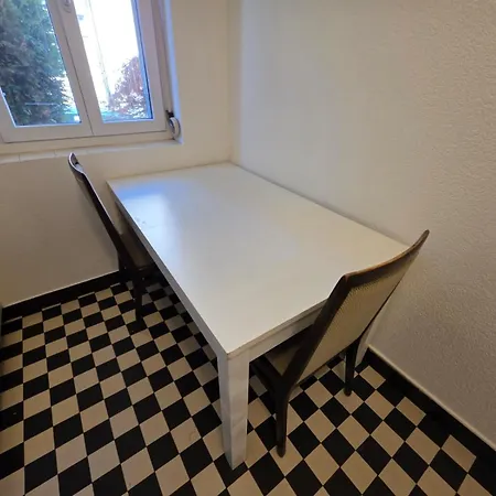 Large Flats, Center - Schc Appartement