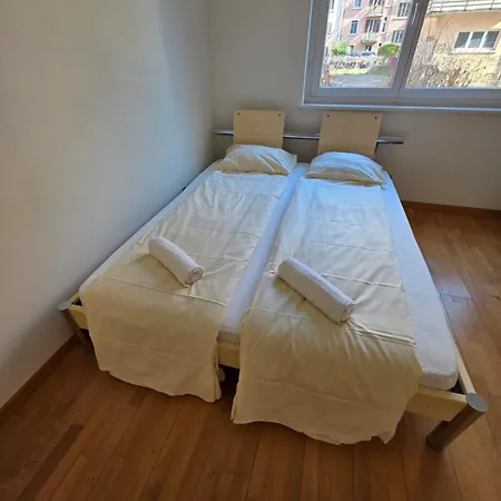 Large Flats, Center - Schc * Zurich