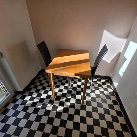 Large Flats, Center - Schc *